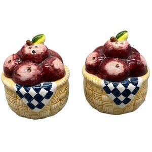 Susan Winget Apple Basket Salt & Pepper shaker red brown weaved plaid 3x3" READ